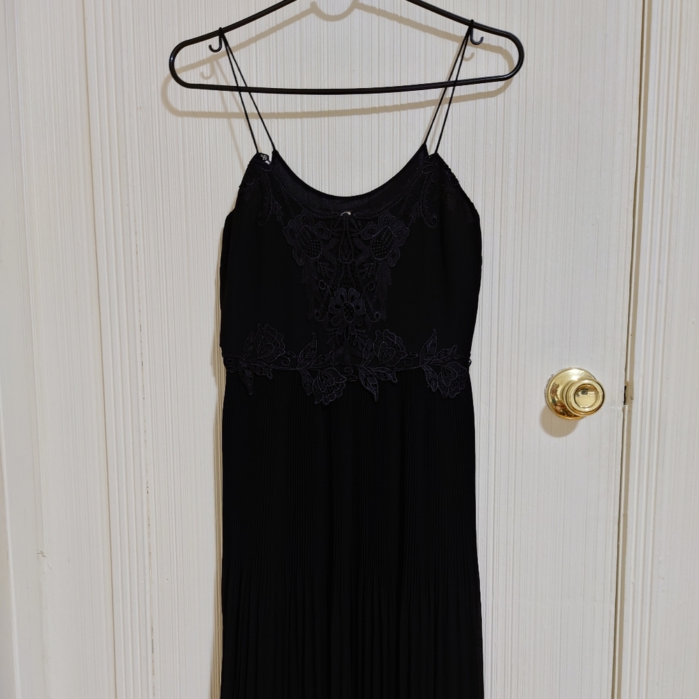 Oasis pleated black dress, size 6, new with tags